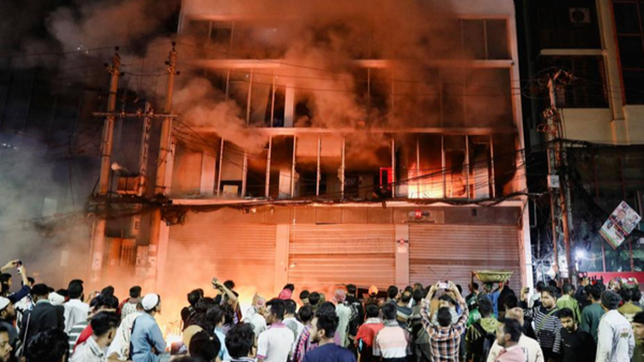 خشم و آشوب در پایتخت بنگلادش + فیلم