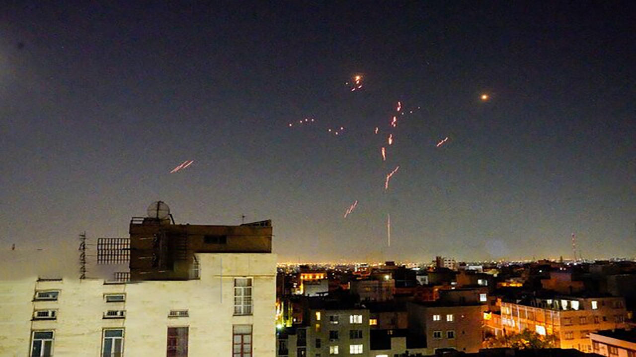فعالشدن پدافند هوایی در مناطقی از تهران