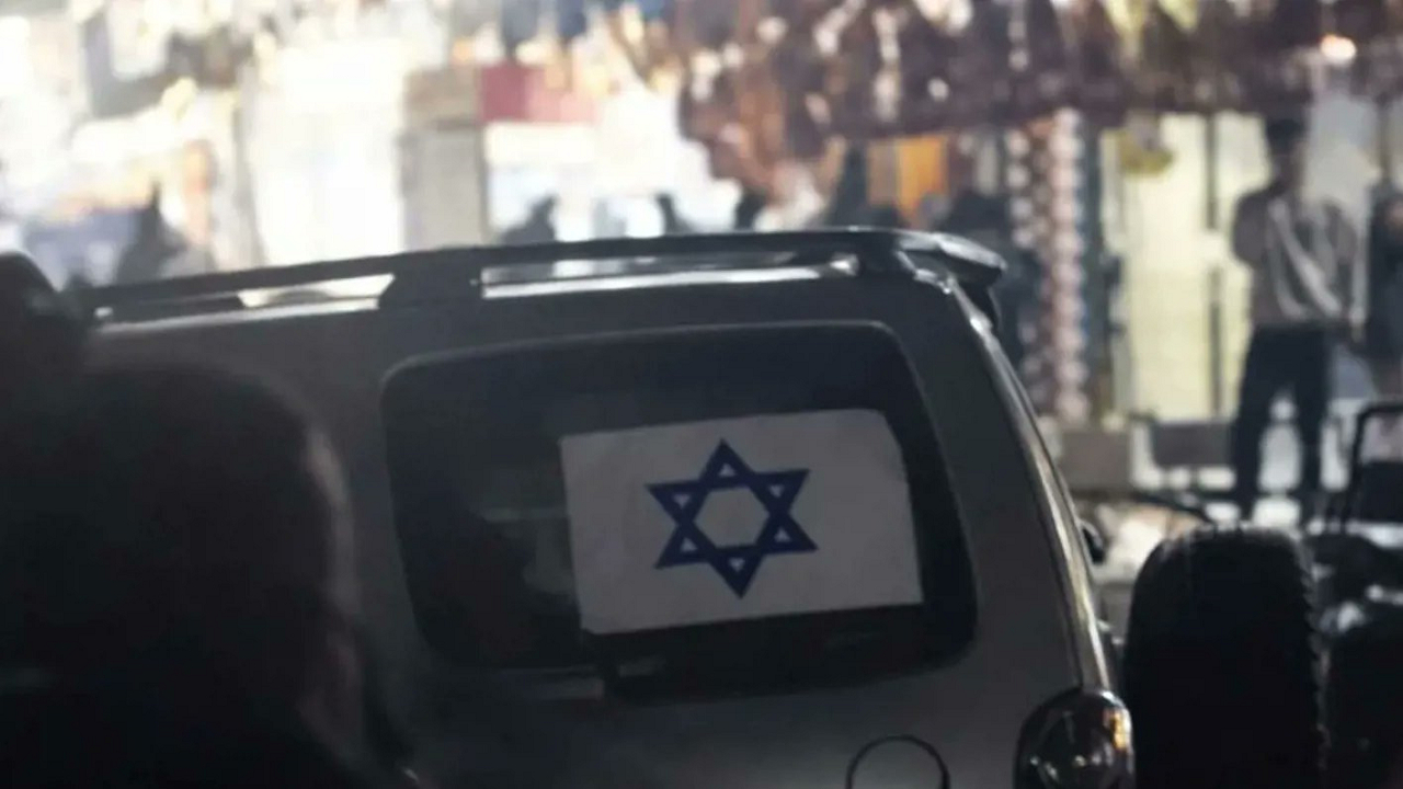 جنجال در مصر پس از زیر گرفتن عابران توسط یک ماشین با پرچم اسرائیل