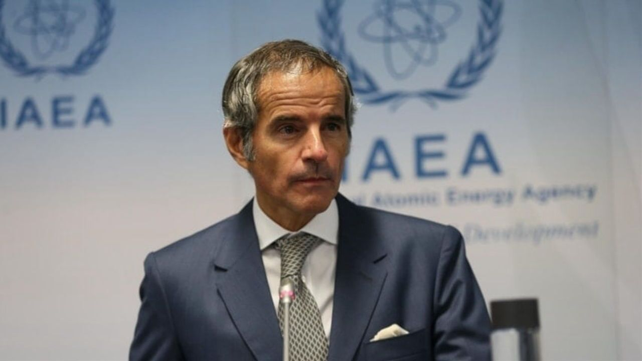 گروسی: مذاکرات فنی عمیقی با عراقچی داشتم