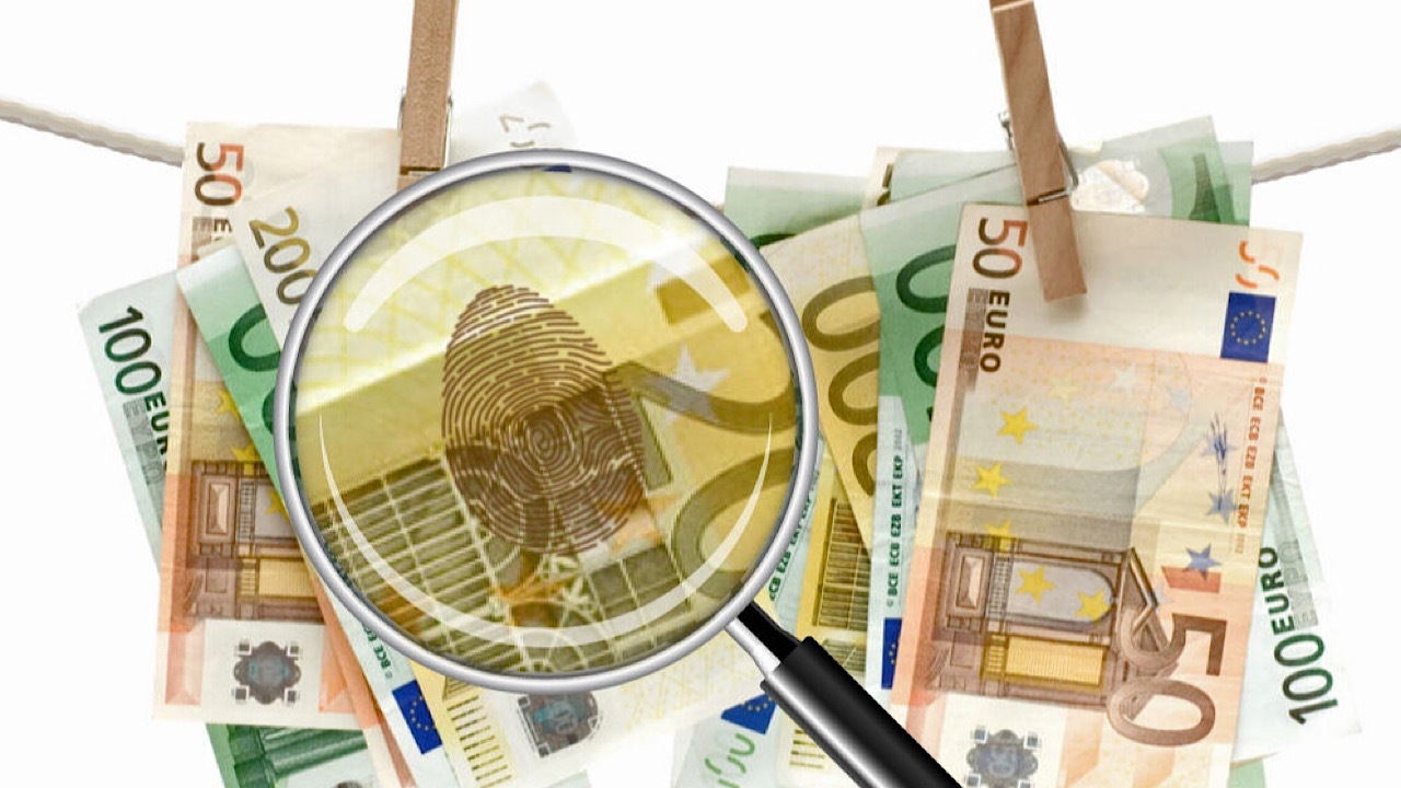 تأخیر برخی موسسات مالی در پیاده‌سازی زیرساخت‌های سیستمی مقابله با پولشویی