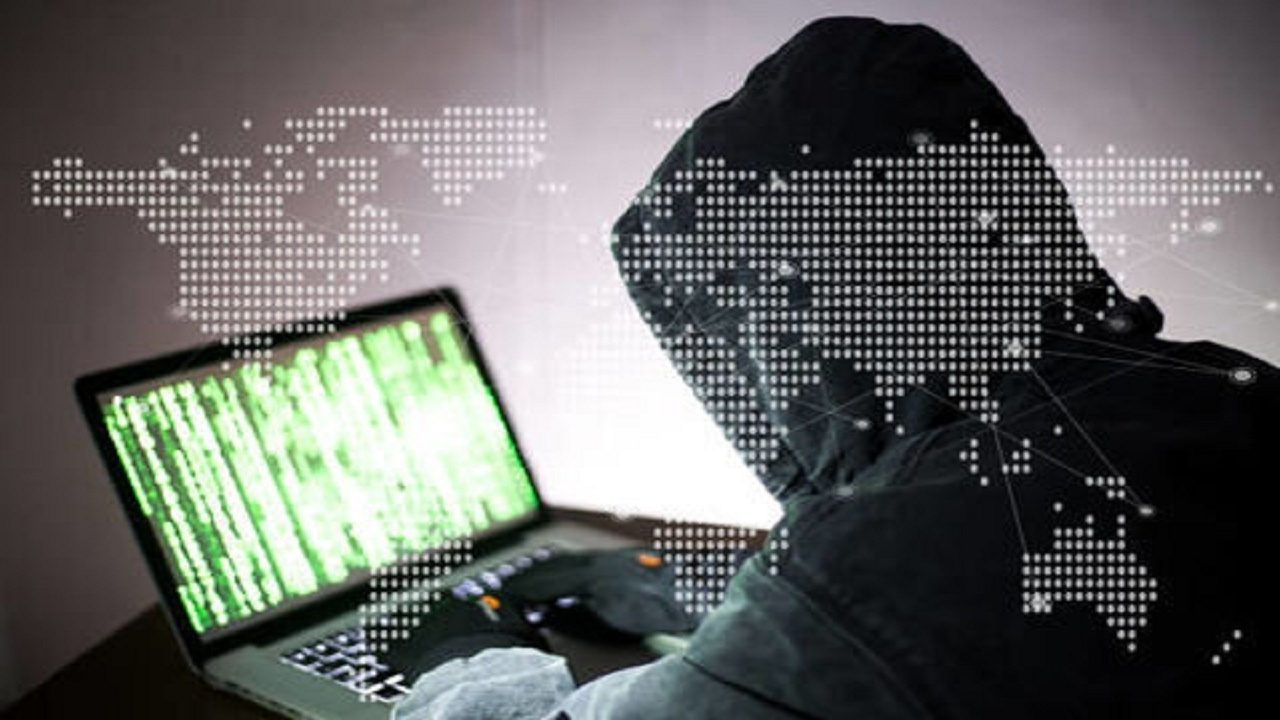 کلاهبردار اینترنتی در چنگ پلیس فتا