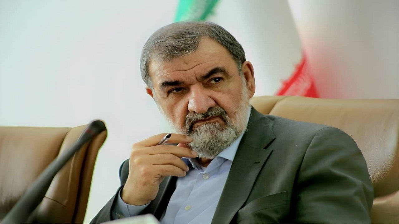 محسن رضایی: وحدت ملی و همبستگی مردم و مسئولان ضرورت راهبردی است