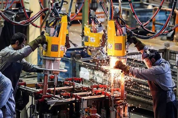 برق صنعتی در ایران ۱۵ برابر گرانتر از برق خانگی است