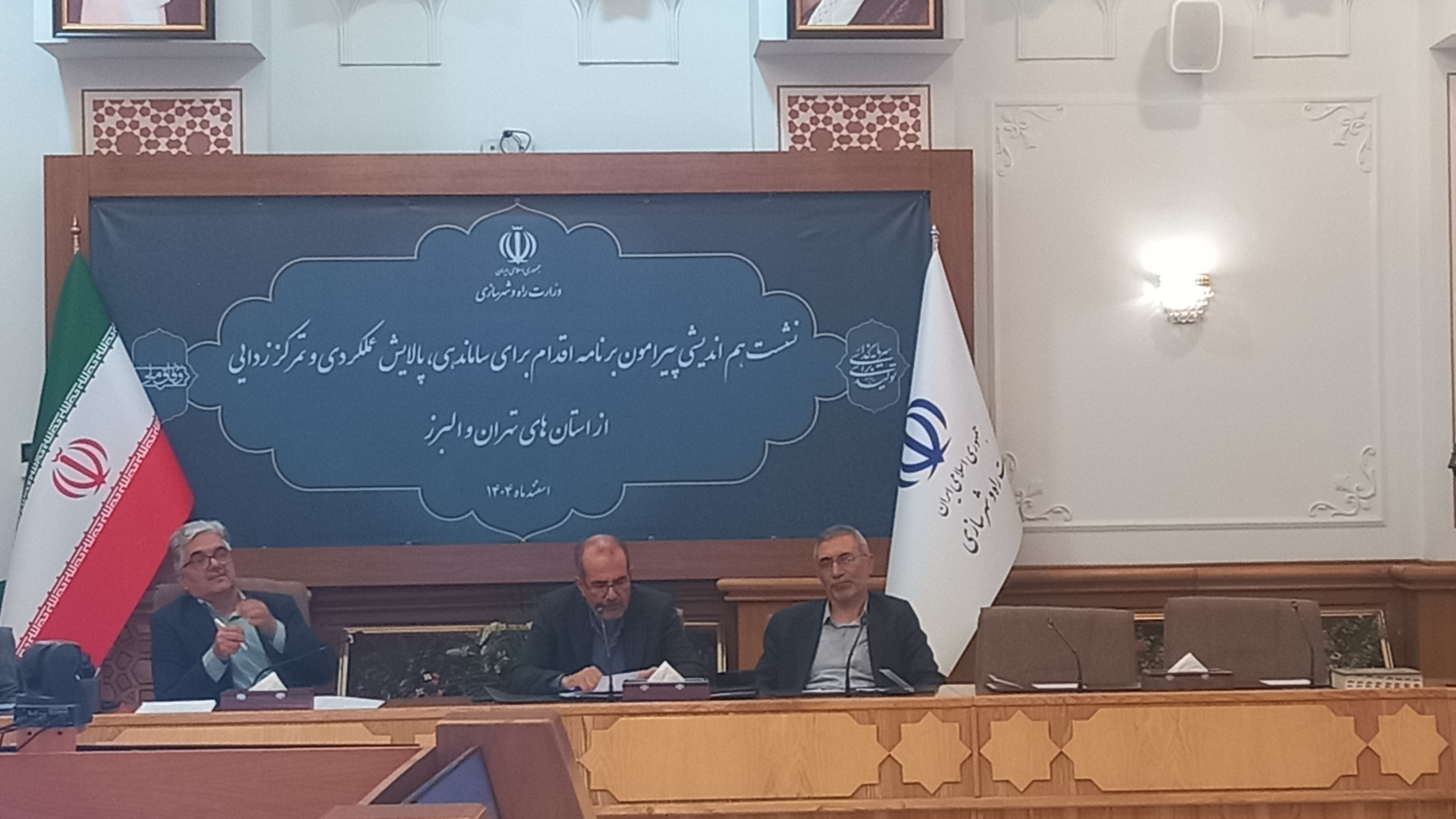 سازوکار توزیع رانت در ساخت وساز‌های تهران باید برچیده شود