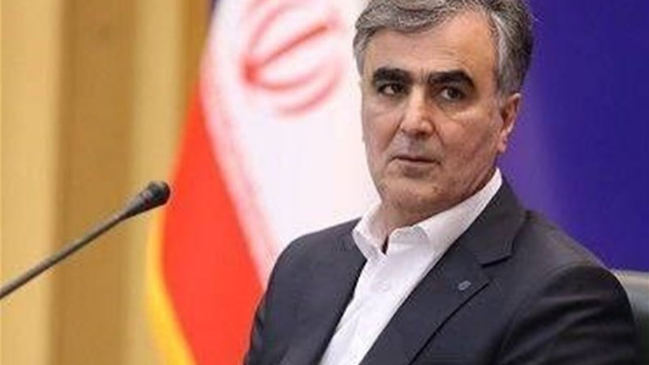 فرزین: روند خدمترسانی بانکی به مردم ادامه یابد