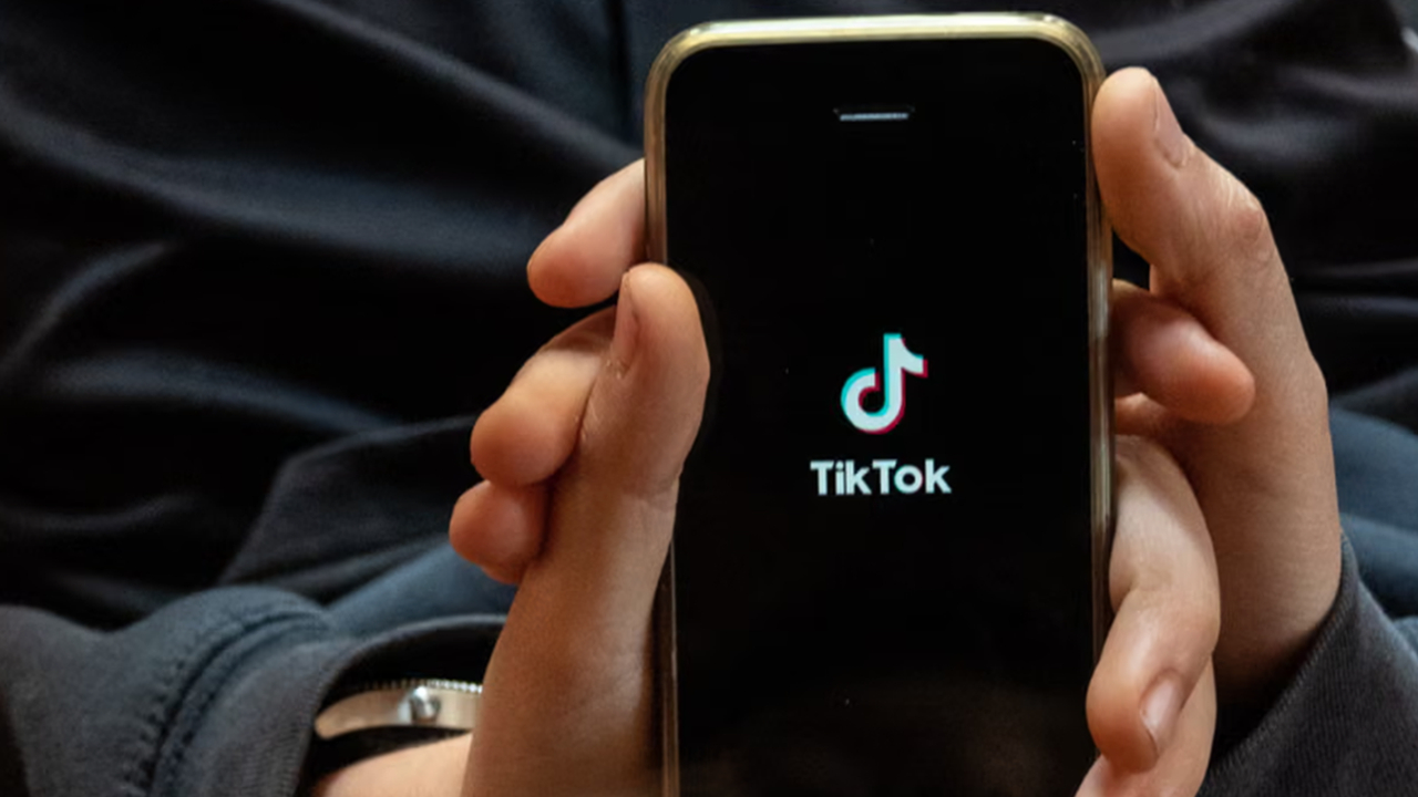 اروپا ممکن است تیکتاک را مجبور کند از «اعتیادآور بودن» خود بکاهد