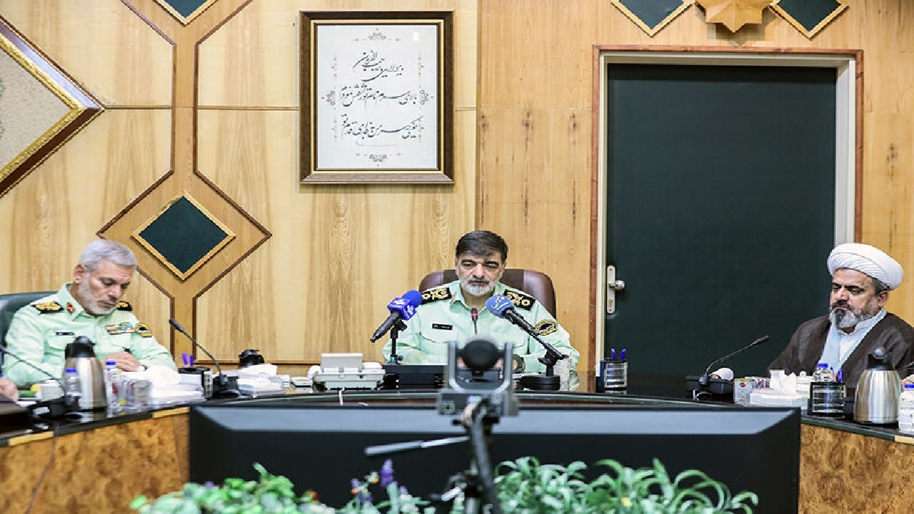 زوار اربعین برای کاهش زمان توقف در مرز‌ها از سامانه سجاد استفاده کنند