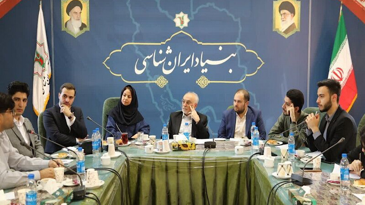 صالحی: بنیاد ایرانشناسی در حاشیه سیاستگذاری فرهنگی کشور قرار دارد