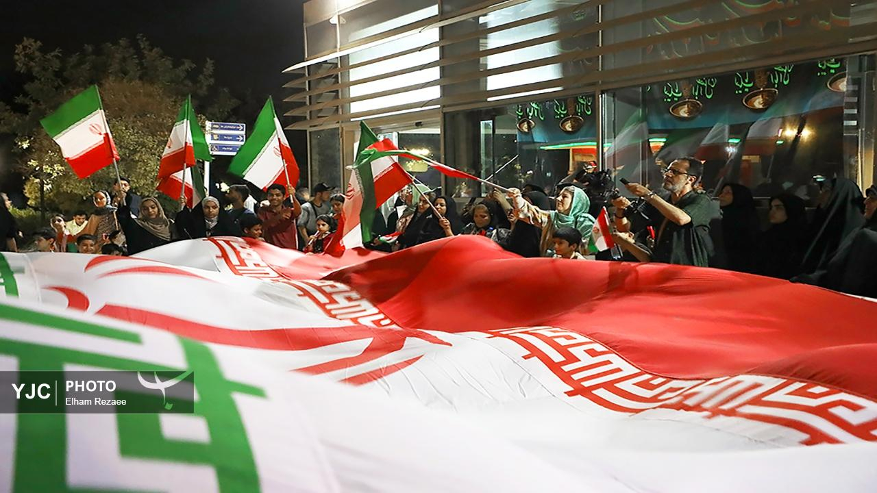 گرامیداشت شهدای جنگ ۱۲ روزه در برج میلاد