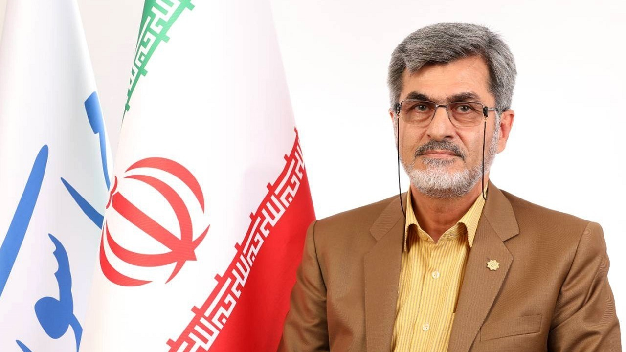 باید تمامی منافع و پایگاه‌های آمریکا را در منطقه هدف بگیریم/ خروج از NPT ضرورت عقلی است