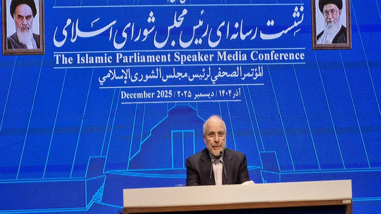 بحث رفع فیلترینگ تلگرام دنبال میشود/ مهمترین چالش کشور مسائل اقتصادی است