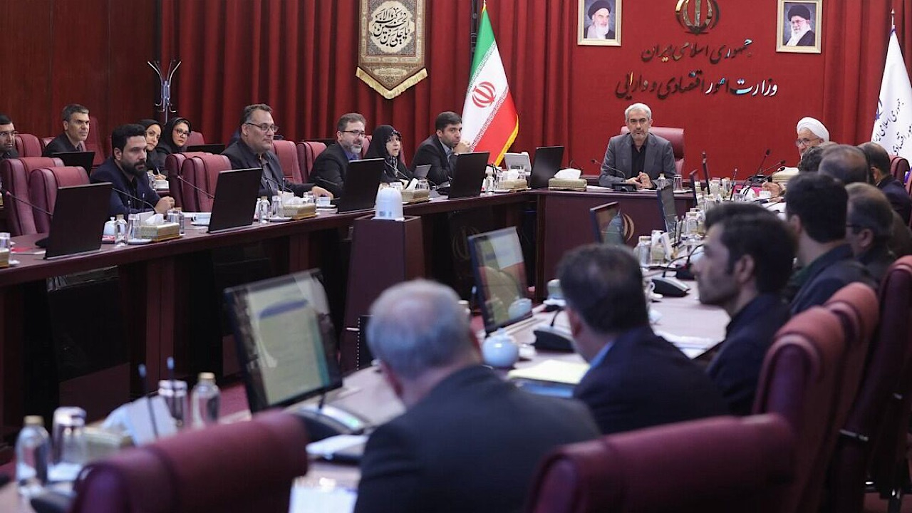 شناسایی ۱۷ ملک مازاد دولتی؛ زندان عادلآباد به فروش میرود