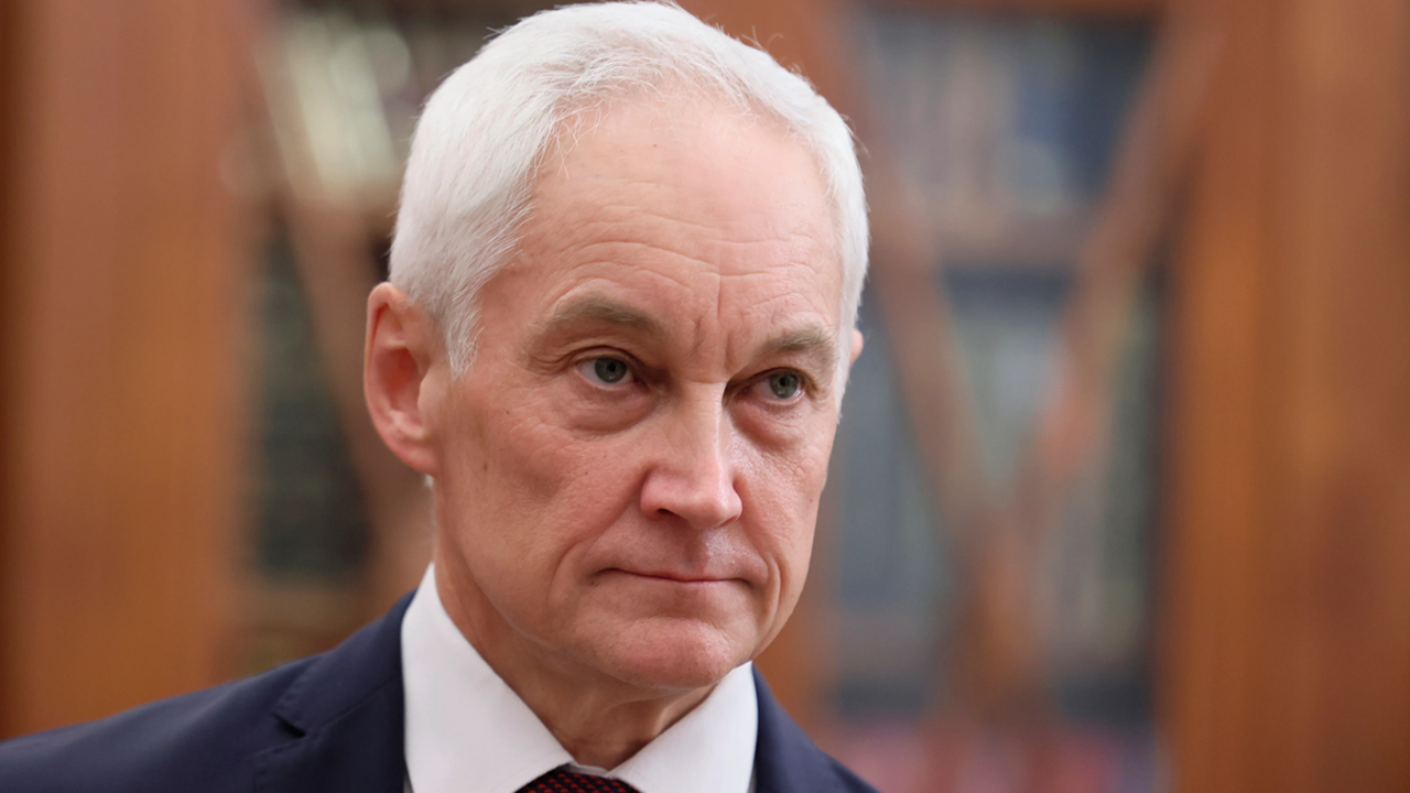 وزیر دفاع روسیه: مسکو باید فوراً آماده آزمایش هسته‌ای تمام‌عیار شود