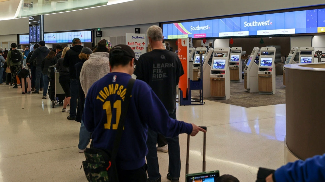 پایانی برای سرزمین رویاها + فیلم