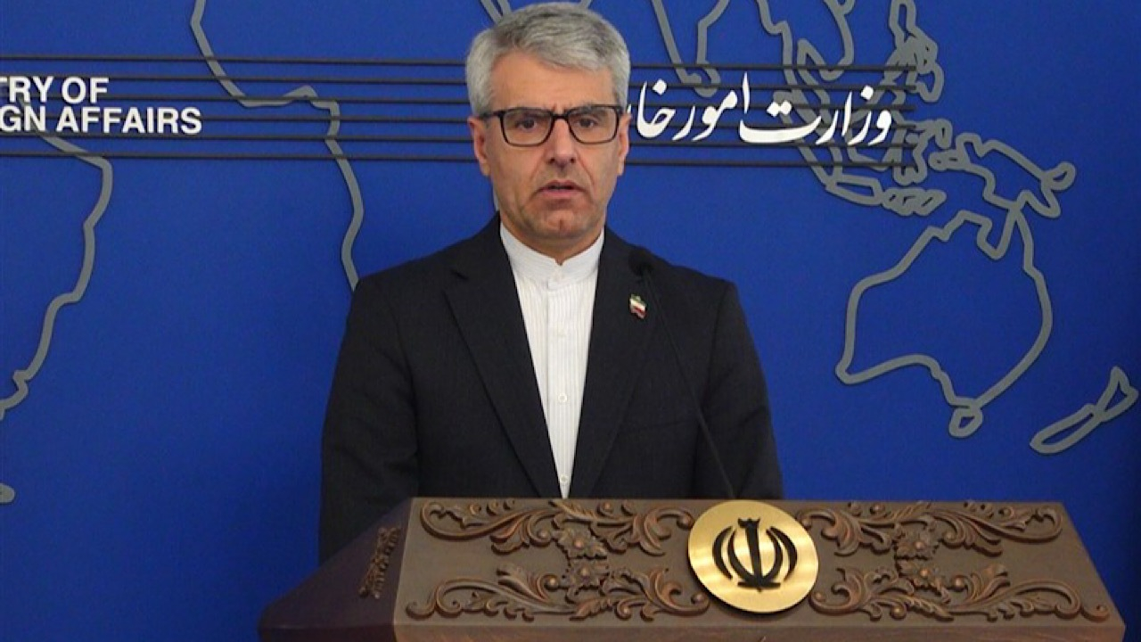 بقائی: تغییری در وضعیت تردد در تنگه هرمز ایجاد نشده است