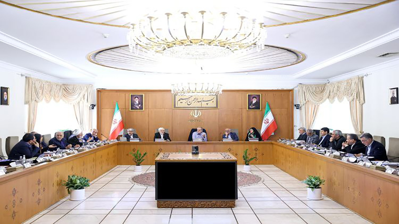 گزارش دکتر دنیامالی از موفقیتهای ورزشکاران ایرانی