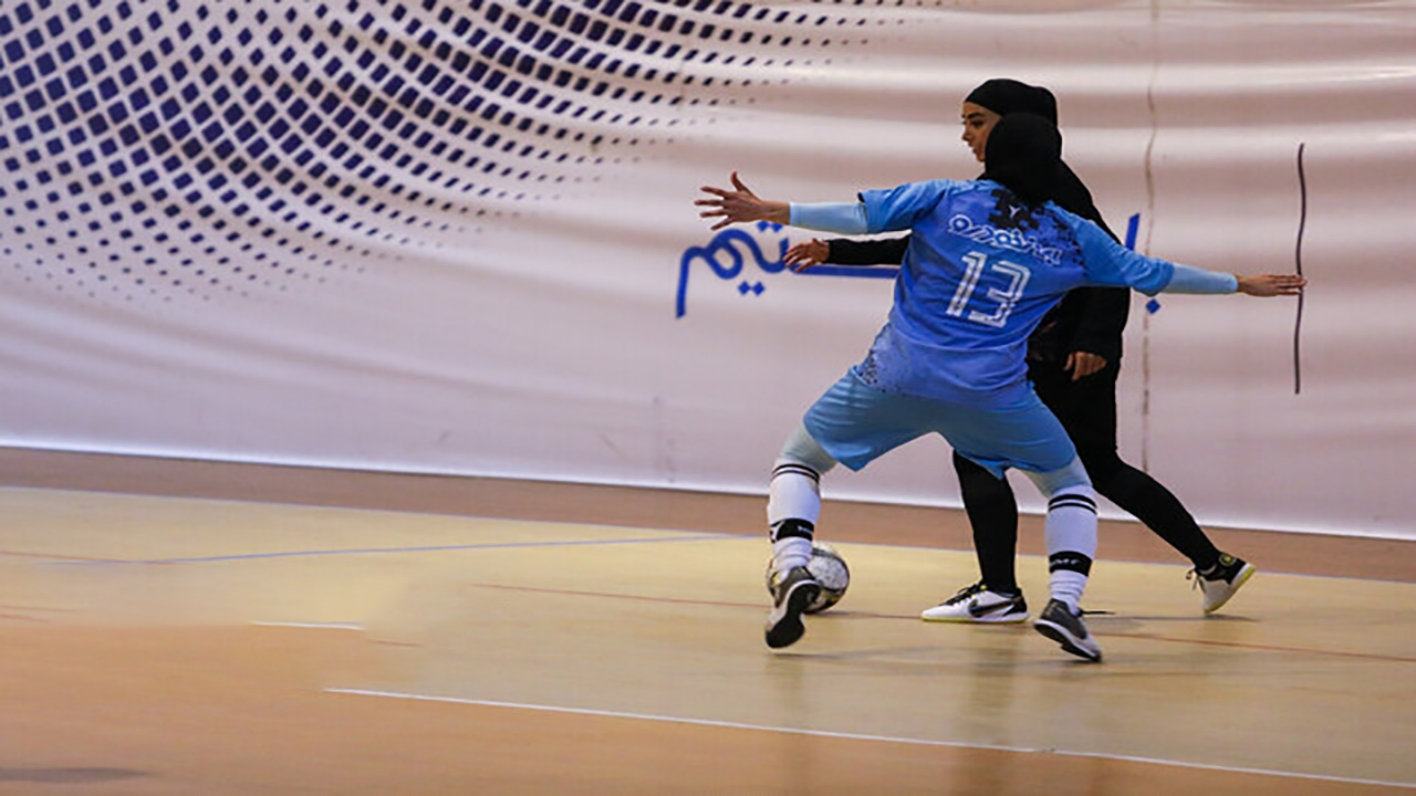 آبگرفتگی معابر دختران فوتسال را به دردسر انداخت!