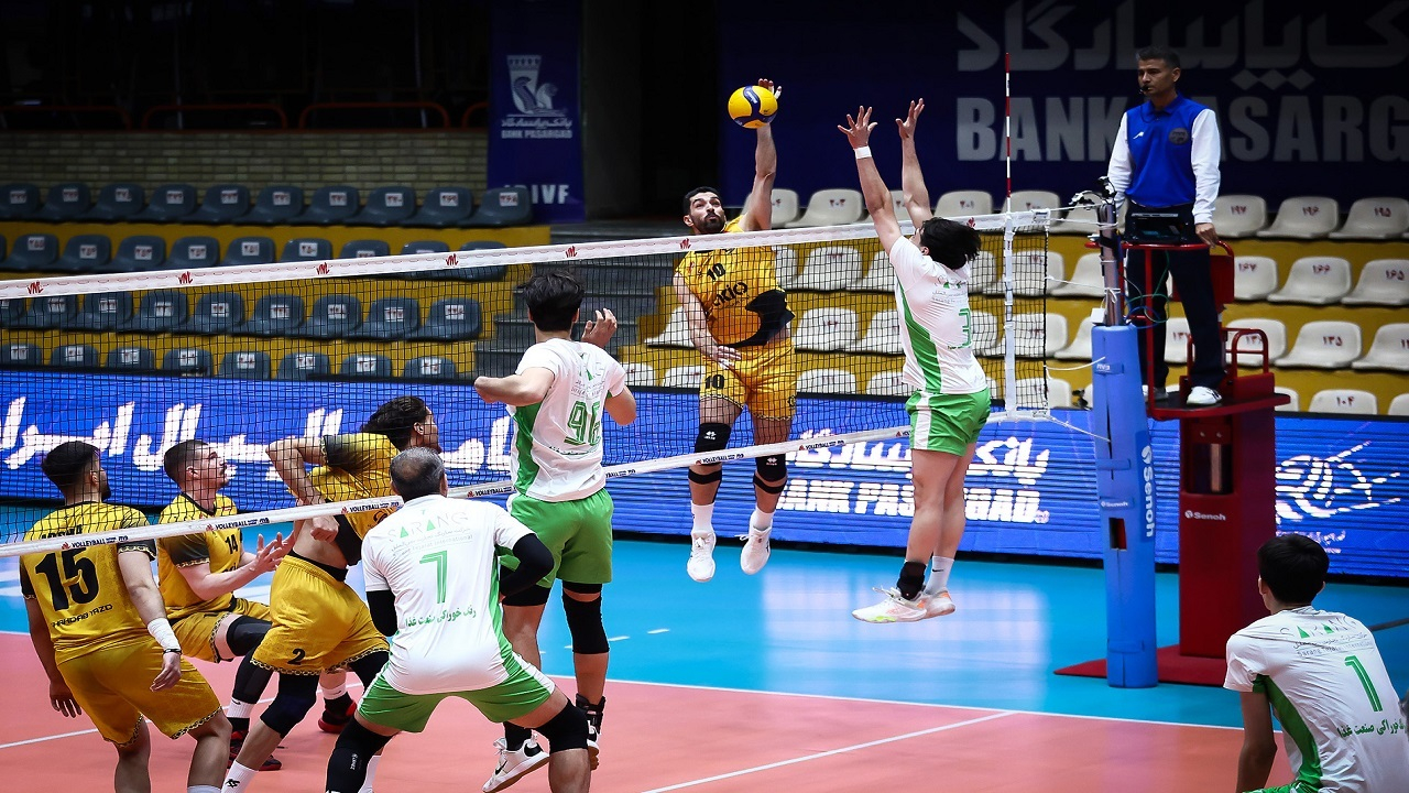 پیروزی ارزشمند فولاد سیرجان در ارومیه/ شهداب لغزید