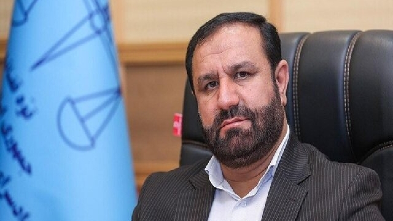 بازدید دادستان و ۱۱۴ نفر از قضات دادسرای تهران از زندان‌های استان به مناسبت دهه فجر