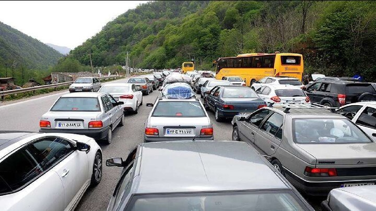 ترافیک سنگین در جاده چالوس و هراز؛ هشدار پلیس به رانندگان