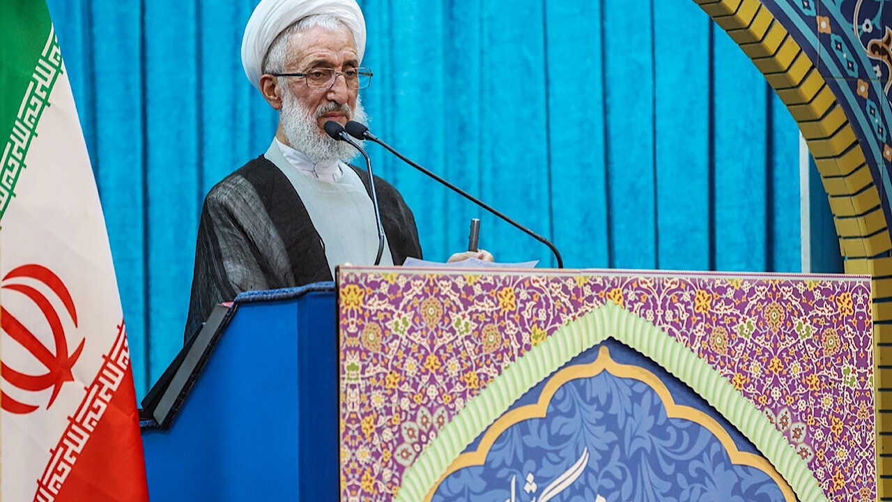 ملت ایران داغ دیدند و نگذاشتند نام شهدا فراموش شود