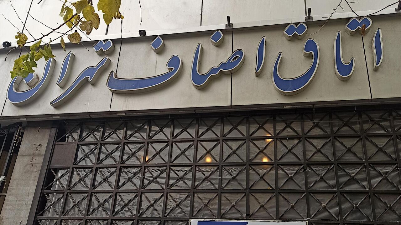 کسبه و بازاریان همواره سربازانی جان برکف برای میهن بودهاند