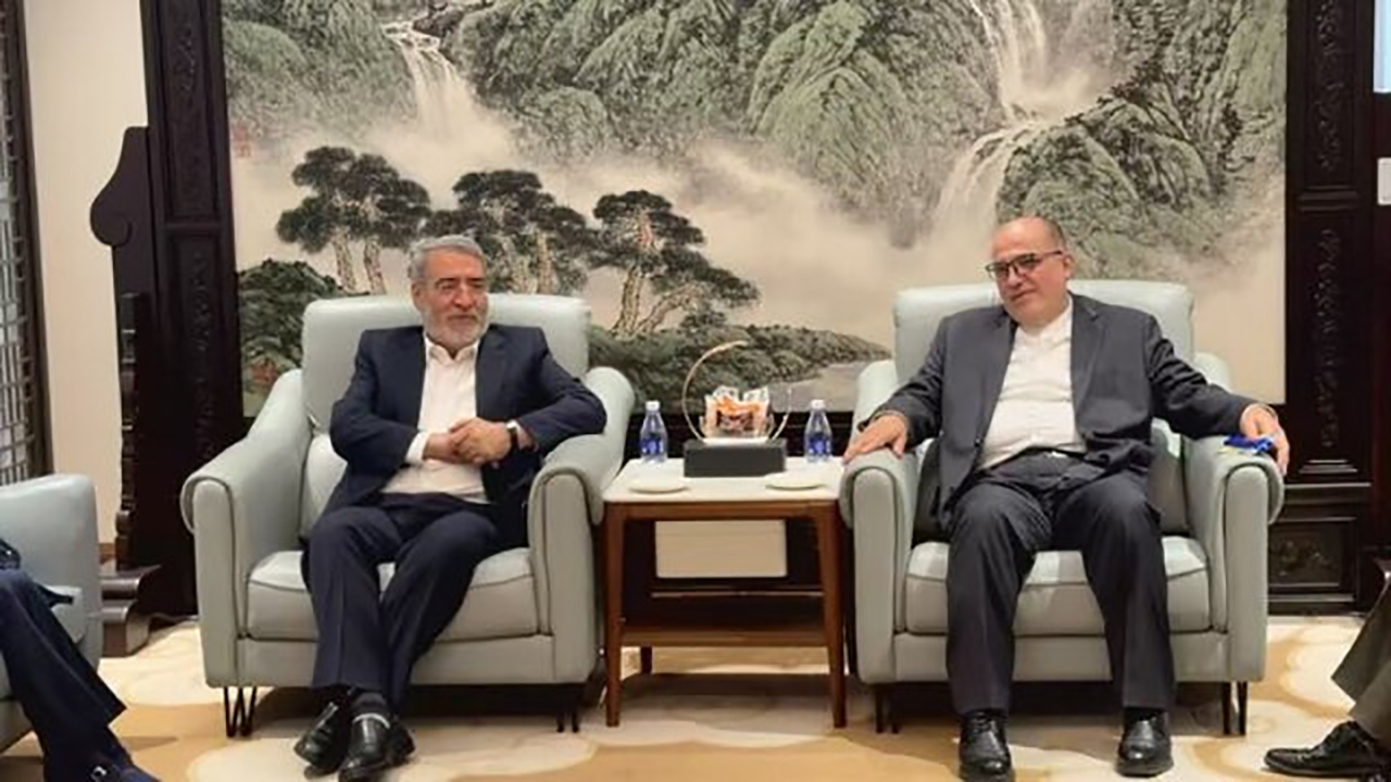 حضور سفیر جدید ایران در نمایندگی کشورمان در چین