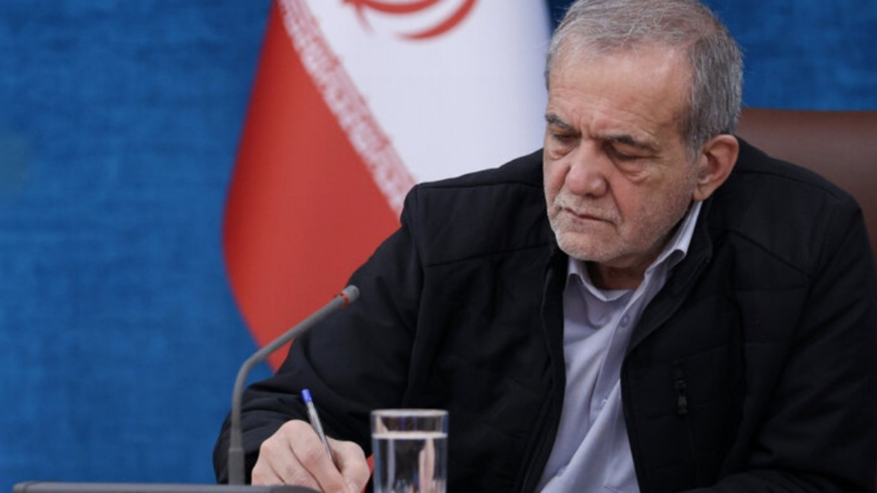 پزشکیان: جشنواره ملی کتاب رشد باید سرچشمه الهامبخش تعالی همگانی شود