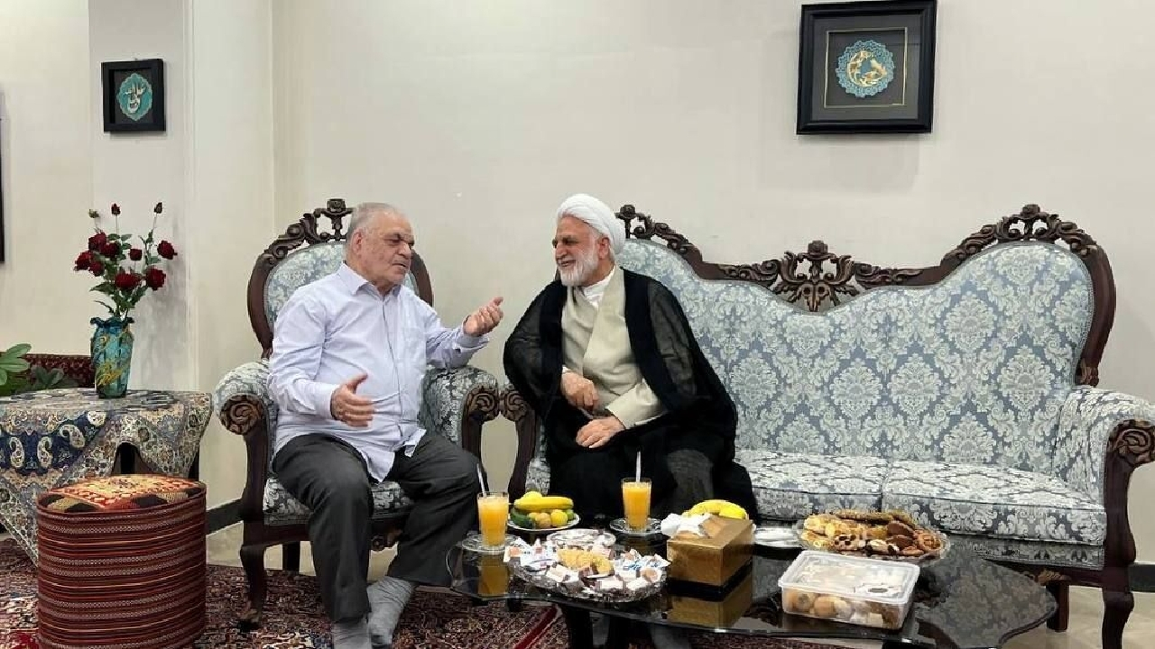 حضور رئیس قوه قضاییه در منزل «عزتالله مطهری» از مبارزان شاخص دوران انقلاب