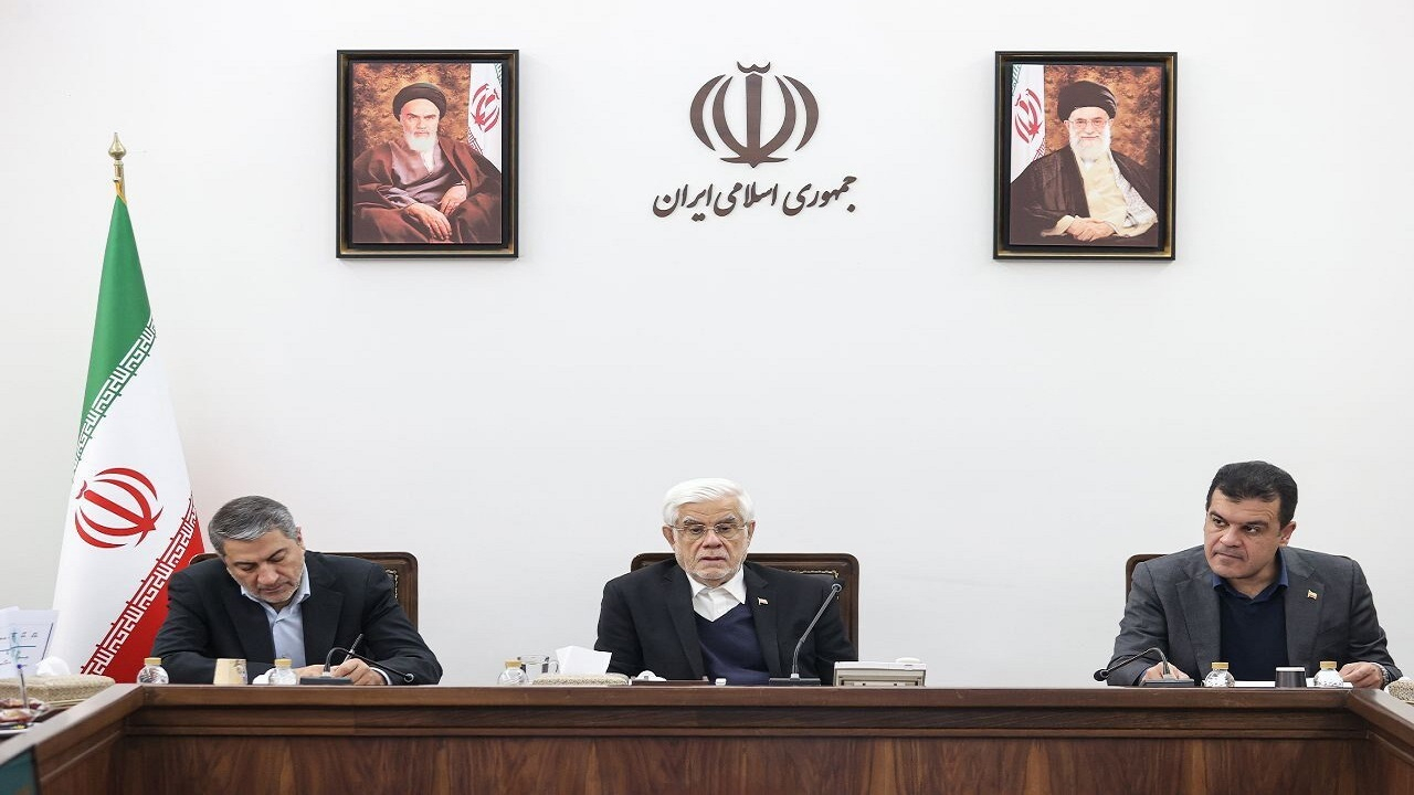 عارف: برای استفاده از فناوری‌های نوین به هم‌افزایی دستگاه‌های مختلف نیازمندیم