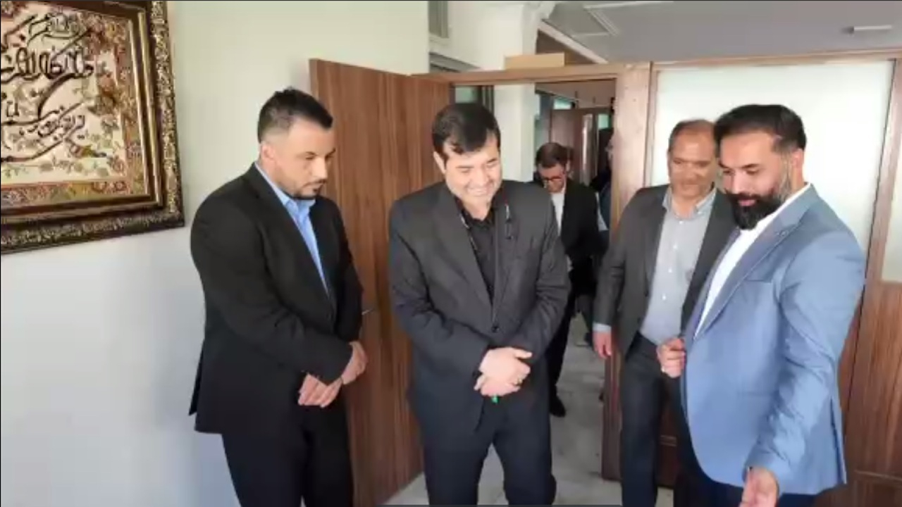 بازدید وزیر ورزش و جوانان از فدراسیون انجمن‌های ورزشی+ فیلم