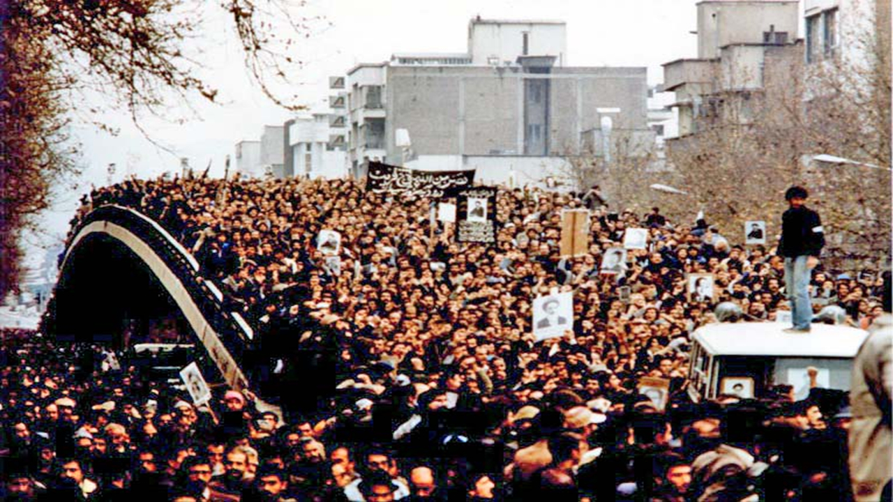 توهم غرب، حقیقت انقلاب