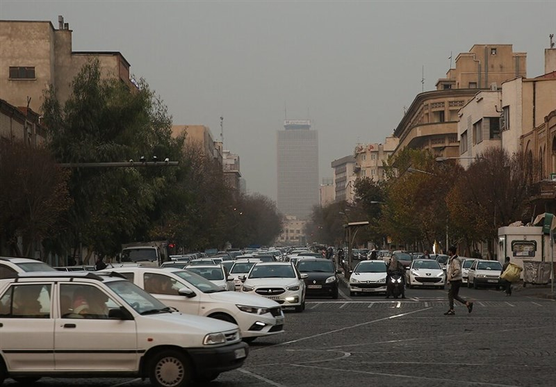 آلودگی هوا در ۸ نقطه تهران