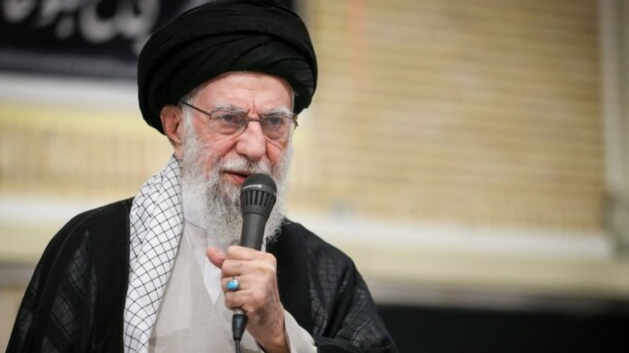 جمهوری اسلامی استحکام بینظیر پایههای نظام و کشور را به دنیا نشان داد