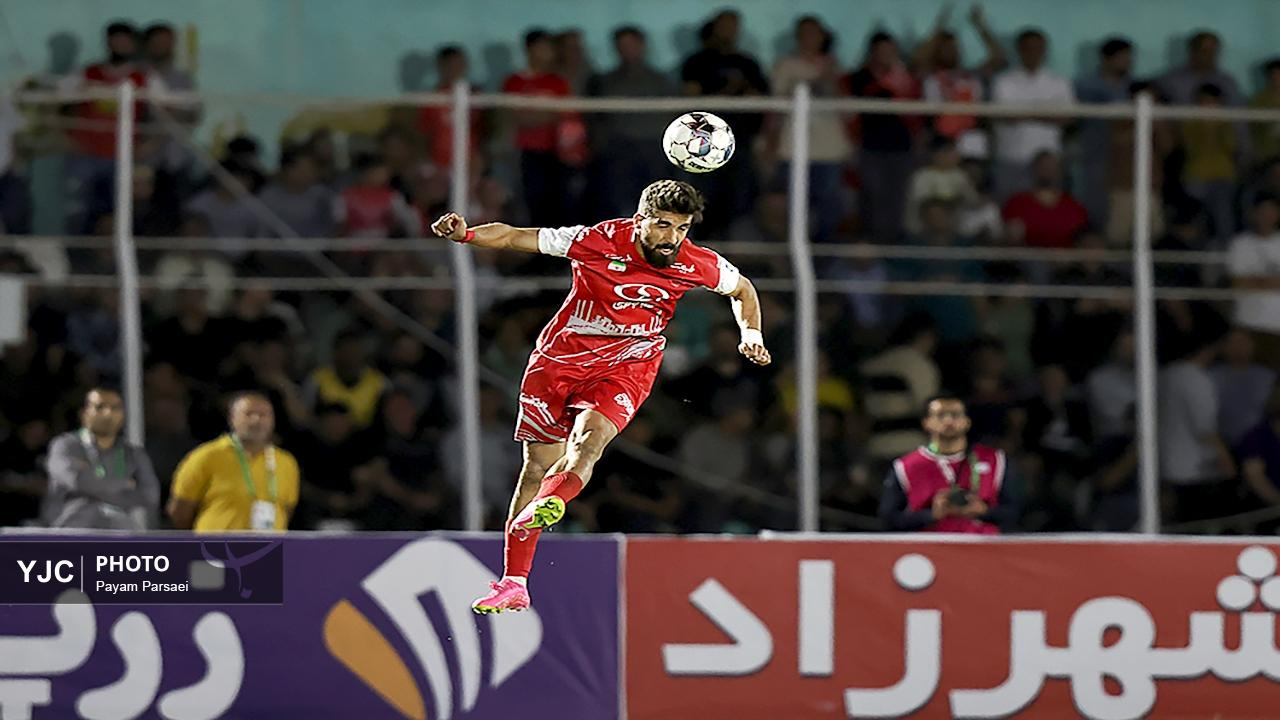 لیگ برتر فوتبال / خیبر خرم آباد - پرسپولیس تهران