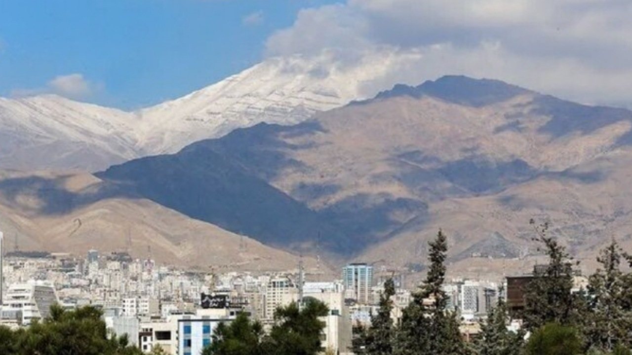 کیفیت هوای تهران قابل قبول است
