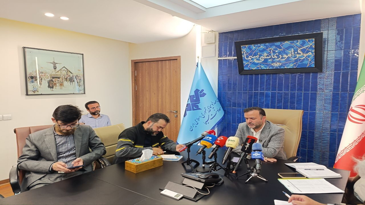 زمان پخش «شیش‌ماهه» مهران مدیری مشخص شد/ مذاکره برای بازگشت عطاران به تلویزیون