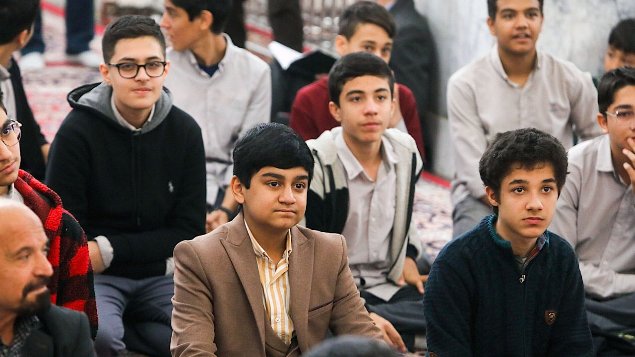 سحری نوجوان روزهدار باید «ناهار کامل» باشد