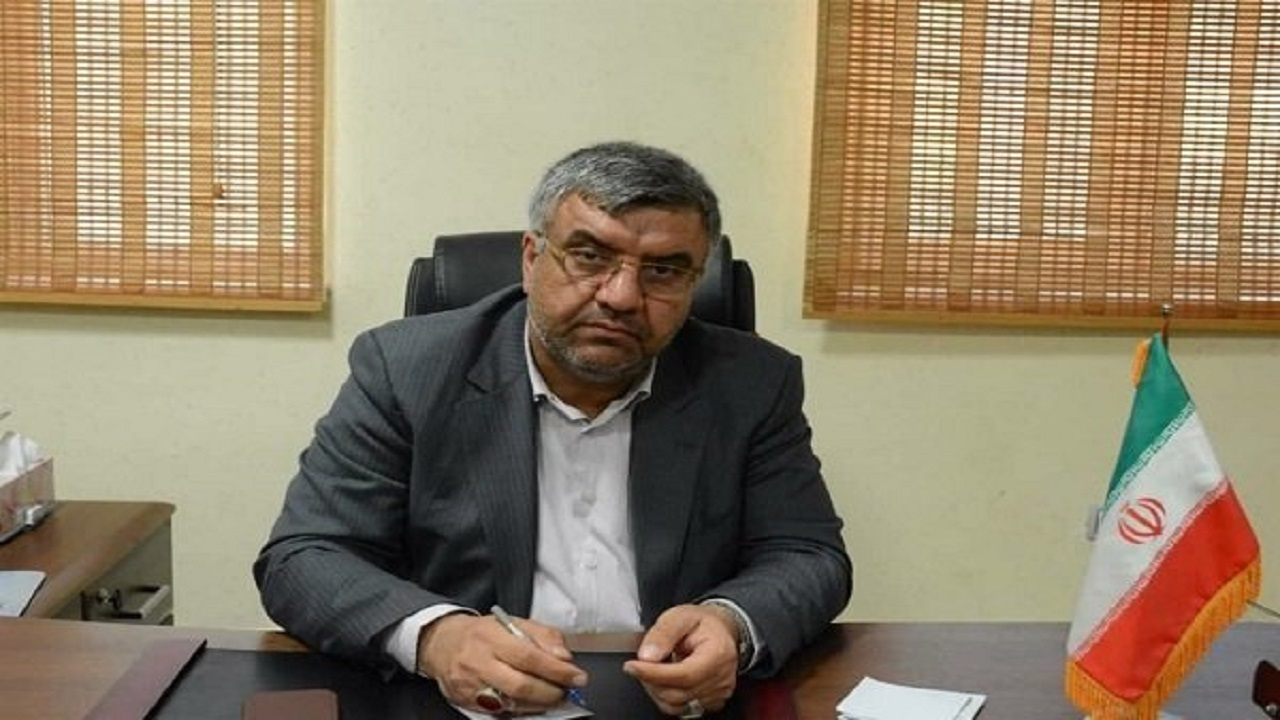 جذب پزشک راهکار جلوگیری از مهاجرت دانشآموزان برای تحصیل در رشتههای پزشکی است