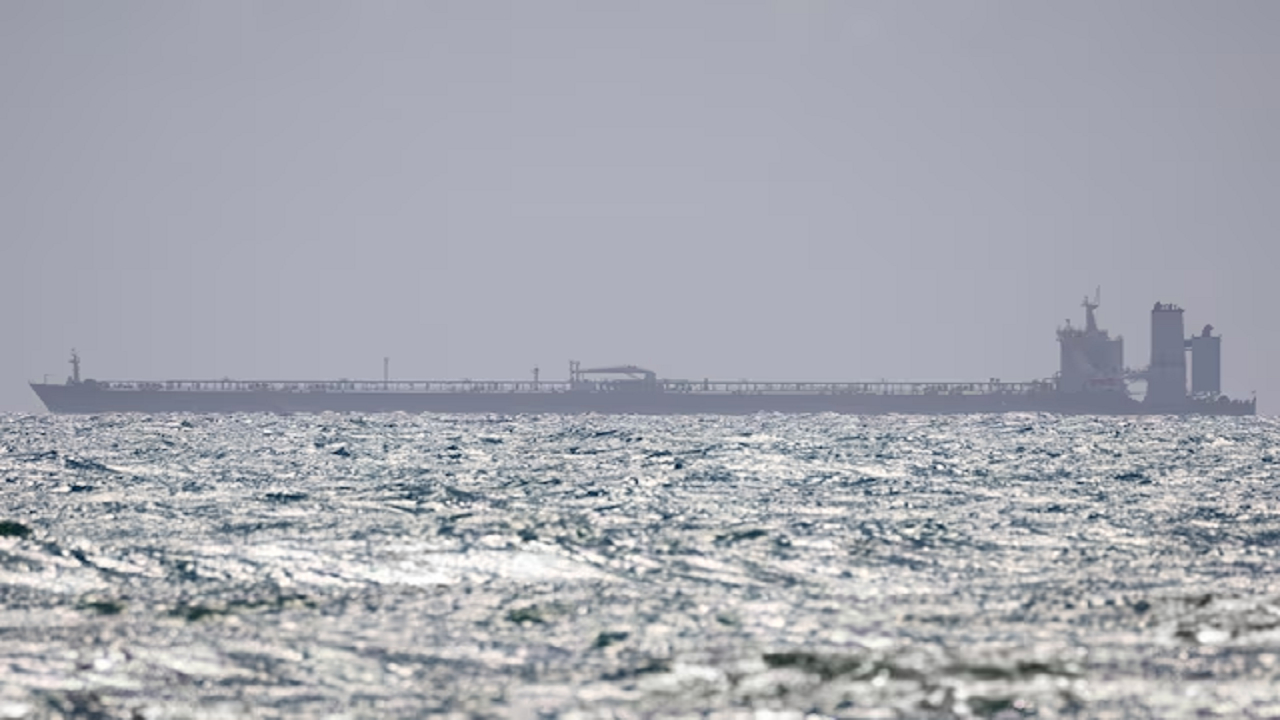 رویترز: آمریکا نفتکش توقیفشده را به ونزوئلا تحویل میدهد