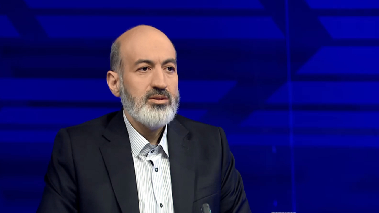 شهید رئیسی نشان داد روحیه انقلابی لازمه تعامل با جهان است