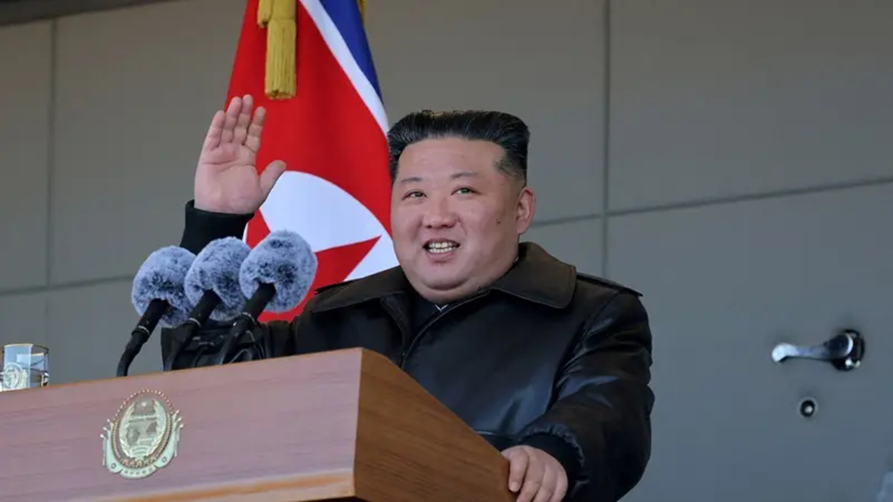 شلیک موشک‌های کره شمالی همزمان با سفر رئیس‌جمهور کره جنوبی به چین