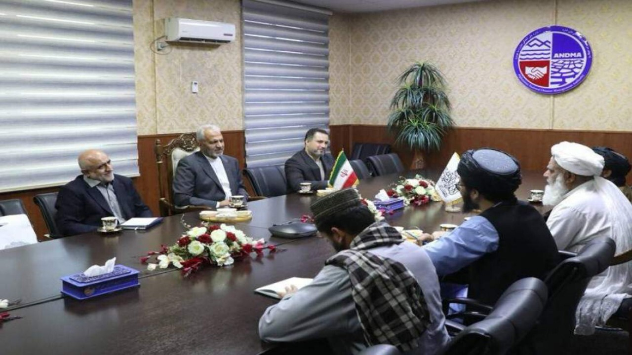 ایران متعهد به همکاری با افغانستان است