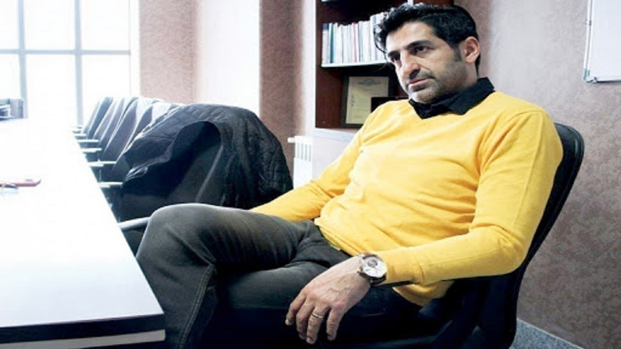 مهدوی: نزول تیم ملی ما به علت ضعف در پایه‌ها است