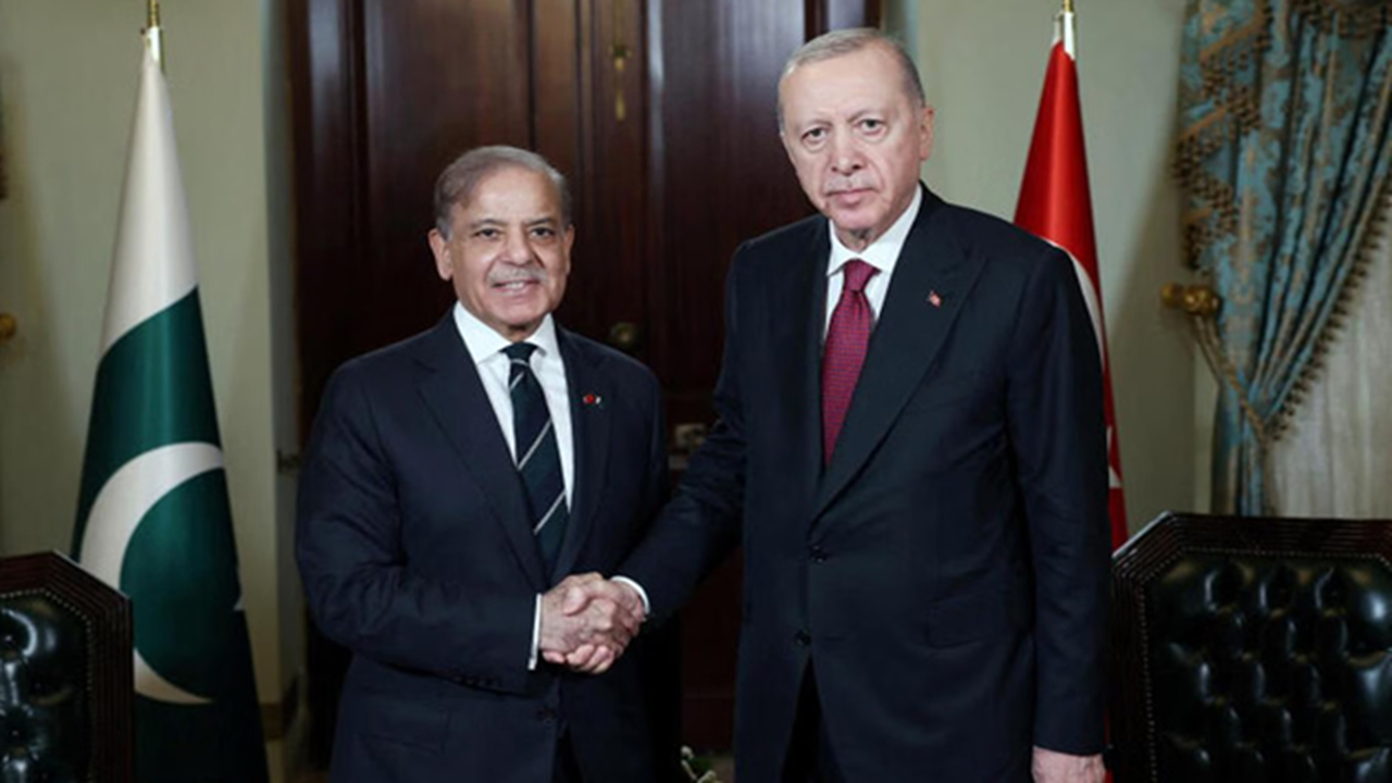 اردوغان با نخست وزیر پاکستان دیدار کرد