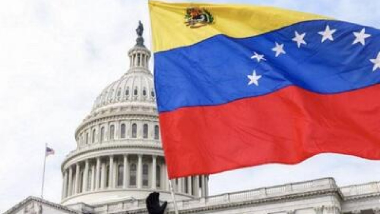 دولت ونزوئلا از بازداشت عوامل سیا در این کشور خبر داد + فیلم