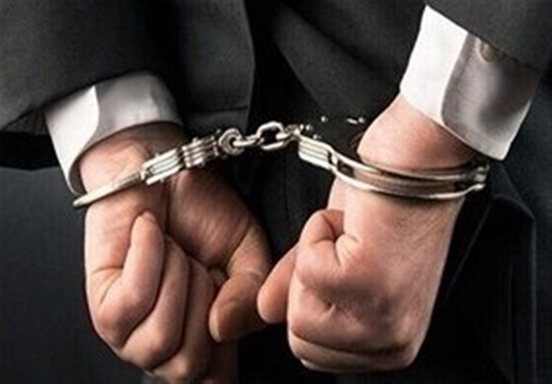 فردی که ادعای نفوذ در ادارات دولتی ایذه را داشت دستگیر شد