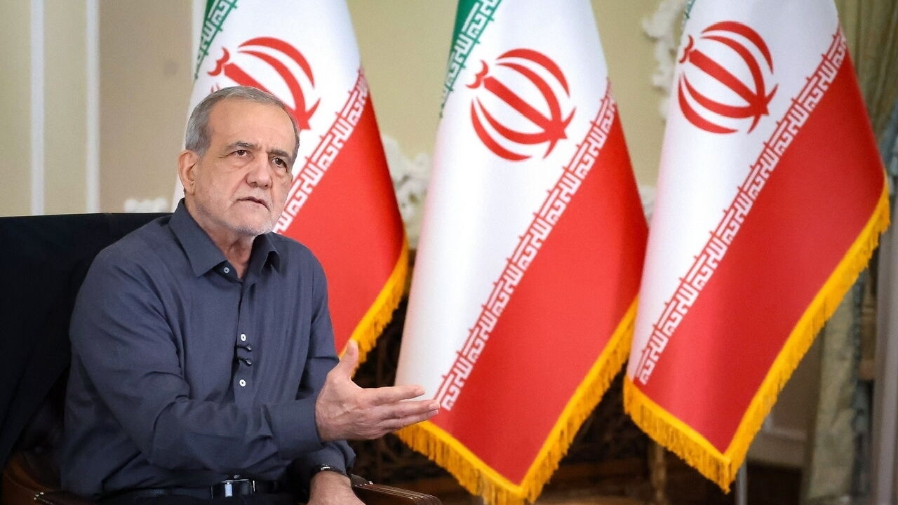 جامعه را نمی‌توان با امرونهی اداره کرد/ با پشتیبانی رهبری تمام تلاش بر وحدت و انسجام است