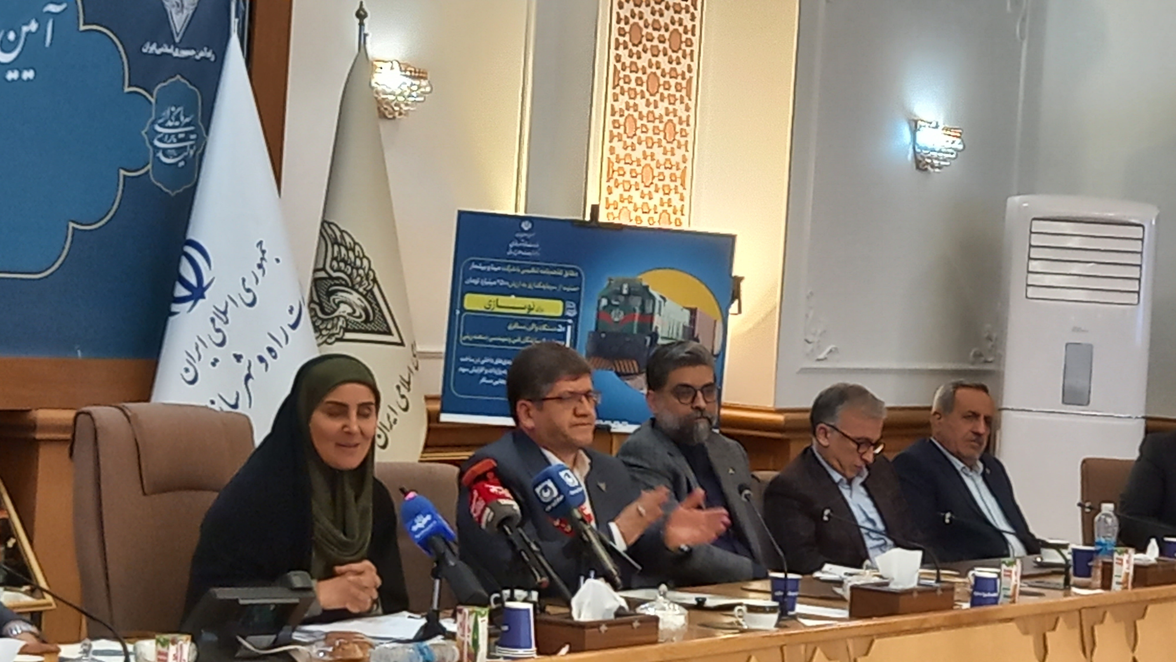 تقویت دیپلماسی حمل‌ونقل از سوی وزارت راه و شهرسازی /